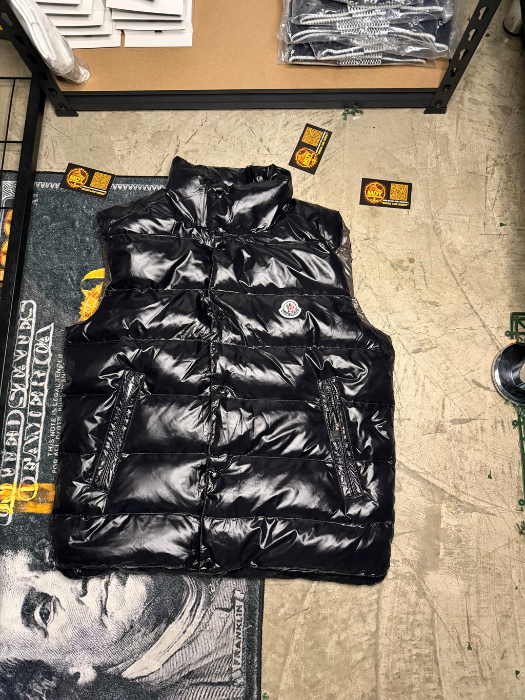 MDY Moncleezy Vest(Scannable Tag)