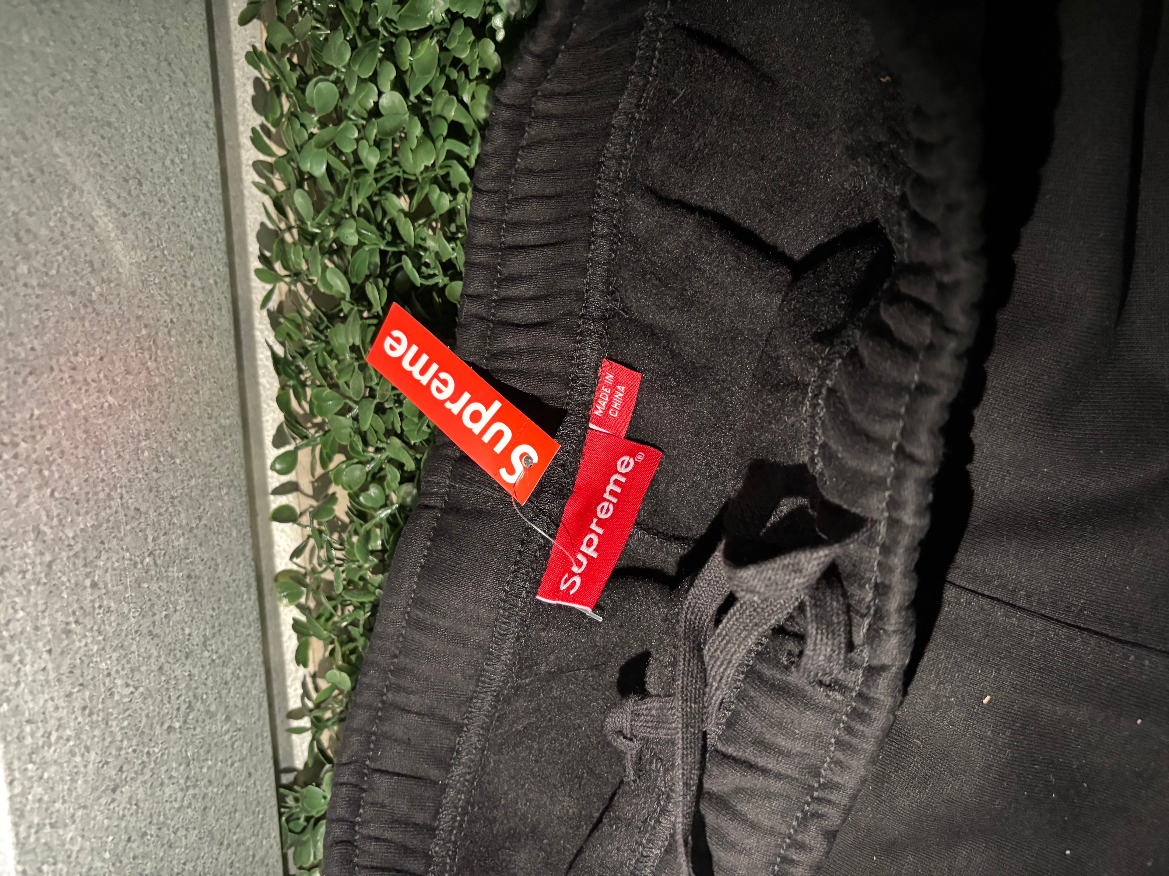 MDY BLACK SPREME JOGGING SUIT