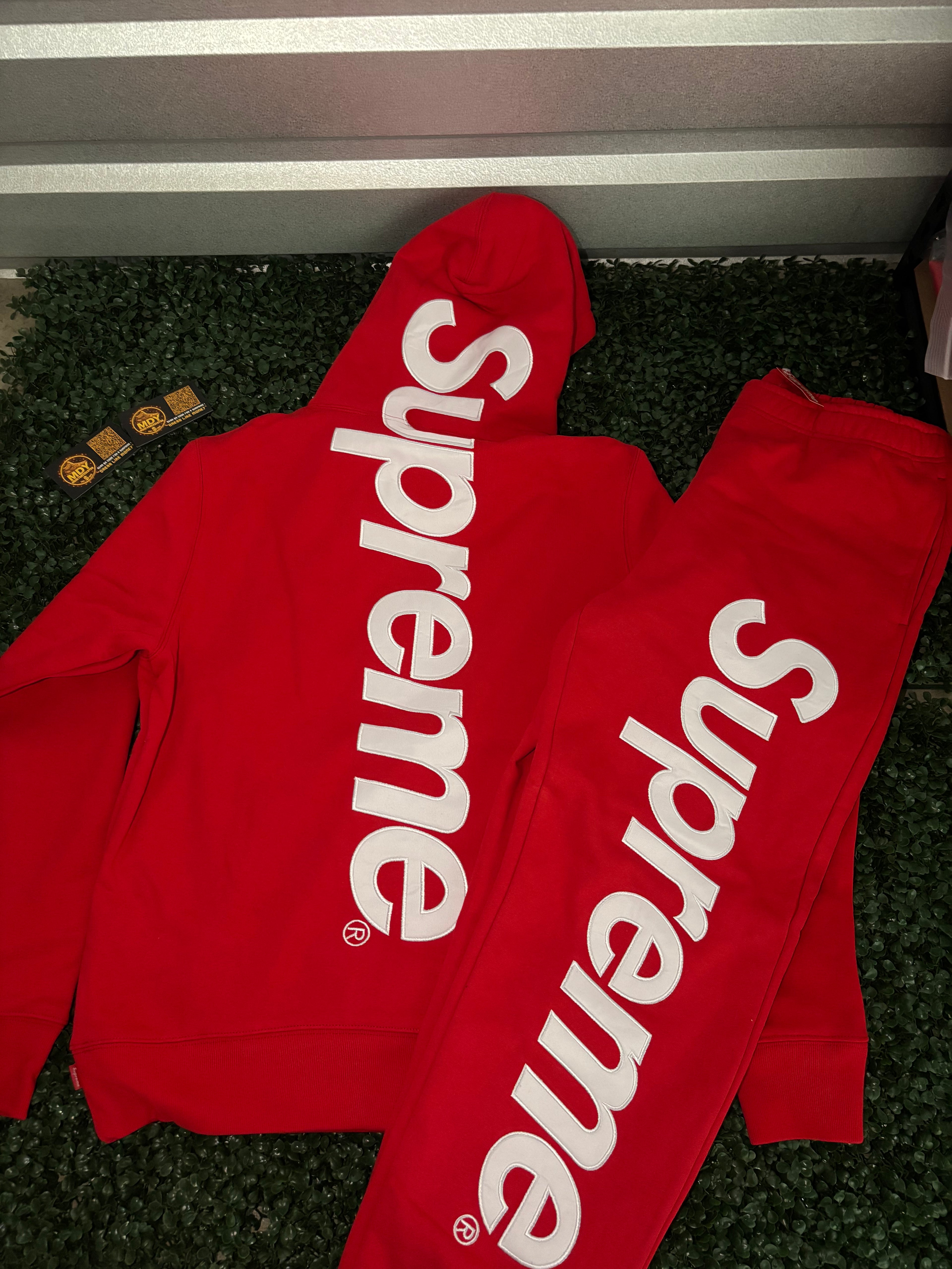 MDY RED SPREME JOGGING SUIT